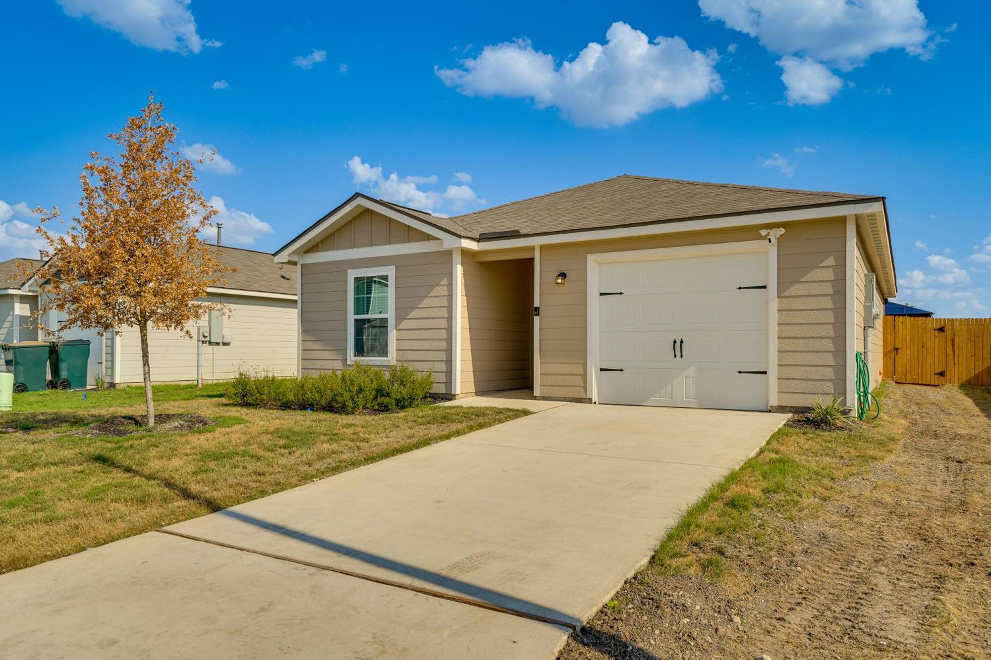 Lovely Vacation With Private Yard * San Antonio